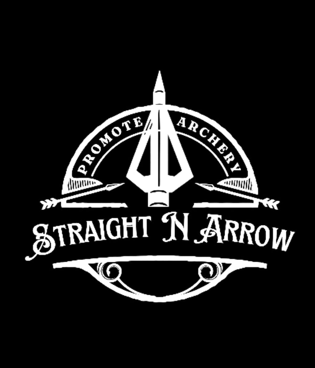 Straight N Arrow Round Vinyl Sticker 3x3